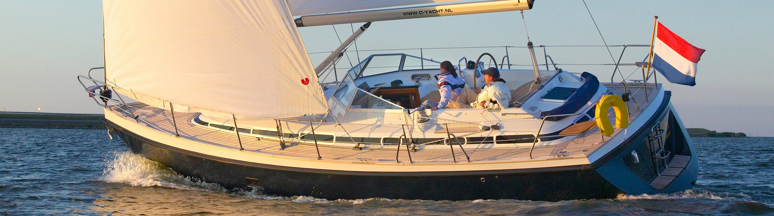 C-Yacht 1100 nice sailing3